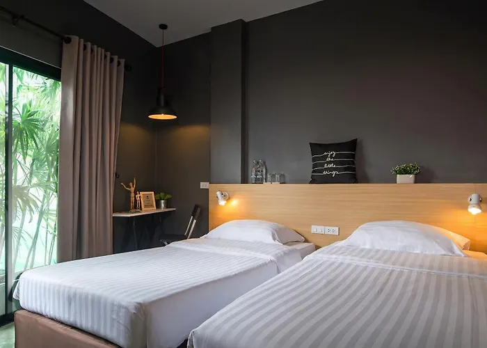 Srisuksant Square Hostel Krabi